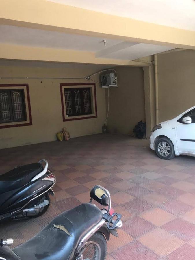 Iswarya Illam Apartment จิตัมพรัม ภายนอก รูปภาพ
